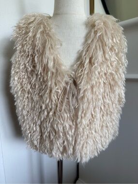 Babe & Tess Faux Shearling Vest Beige Floral Lined Girls Made in Italy Size 4